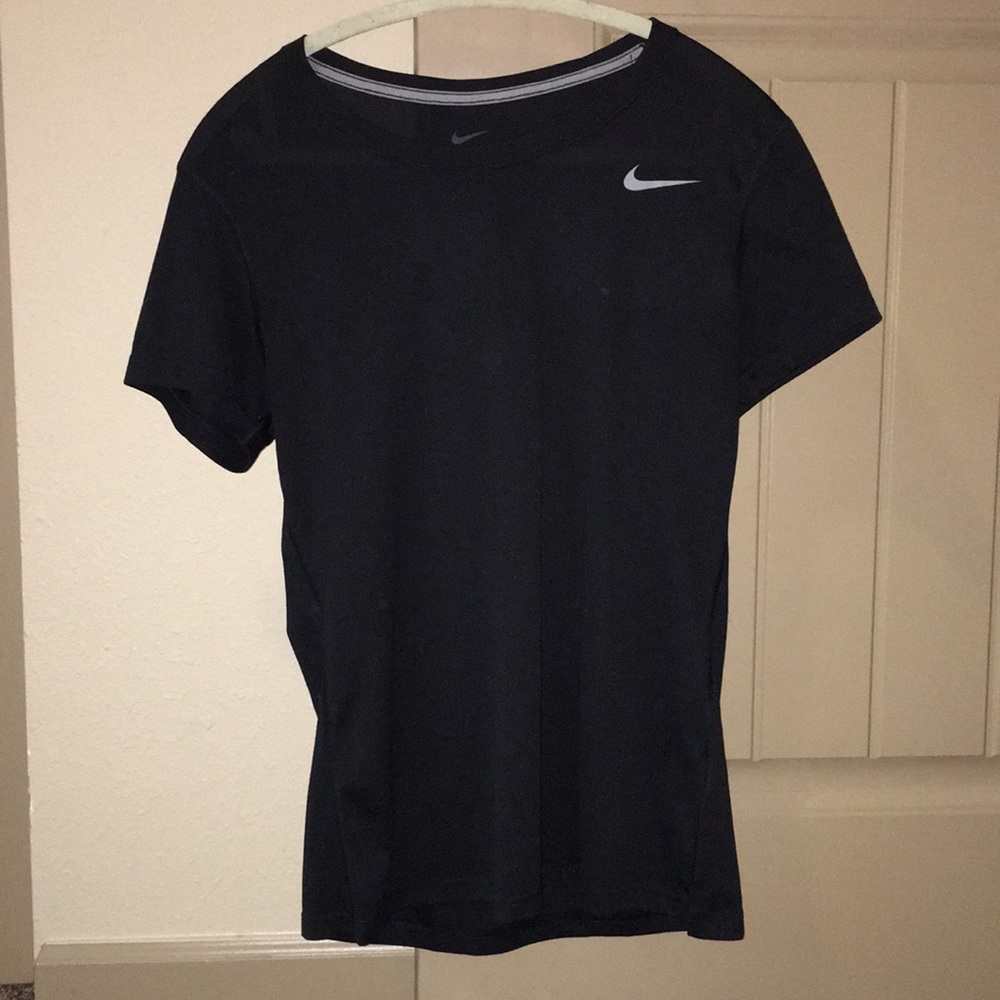 Nike dry fit top